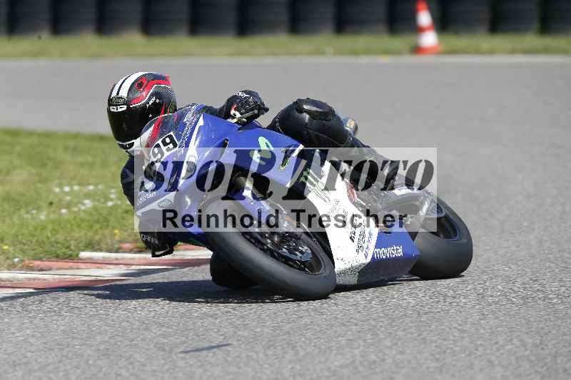 /44 09.08.2025 Plüss Moto Sport ADR/Freies Fahren/599